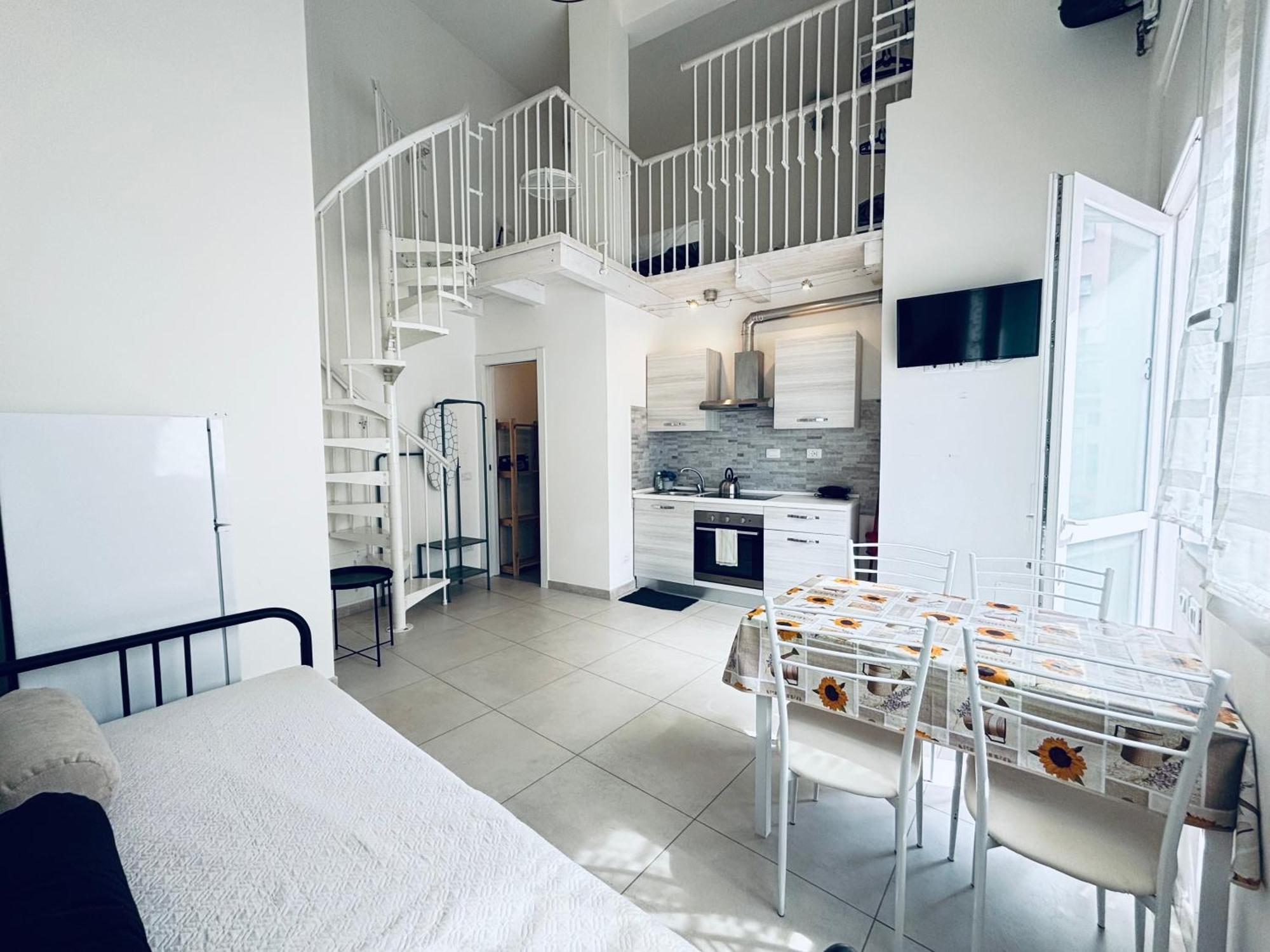 8 Lofts - - 1 * La Spezia