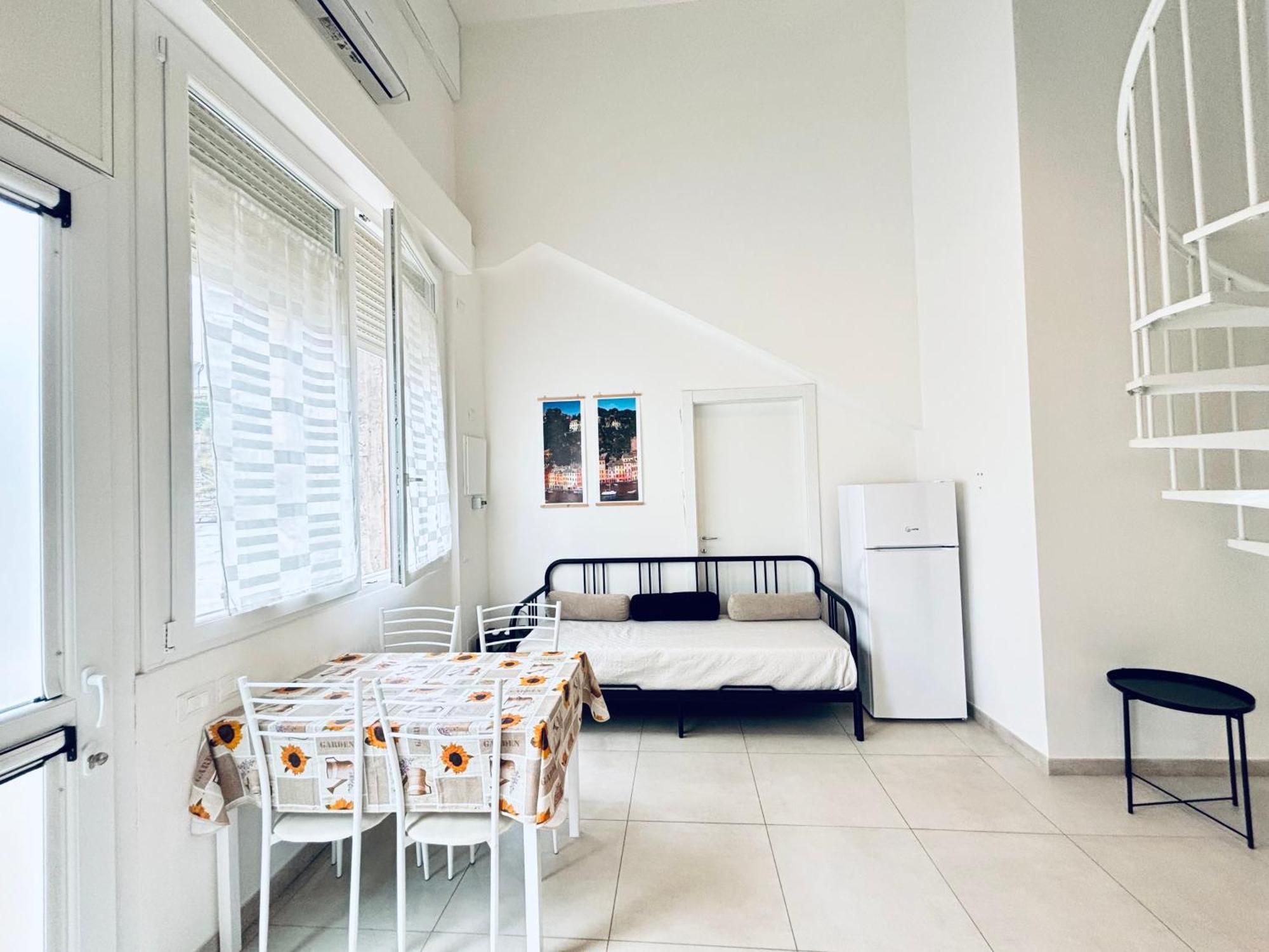 8 Lofts - - 1 Appartamento