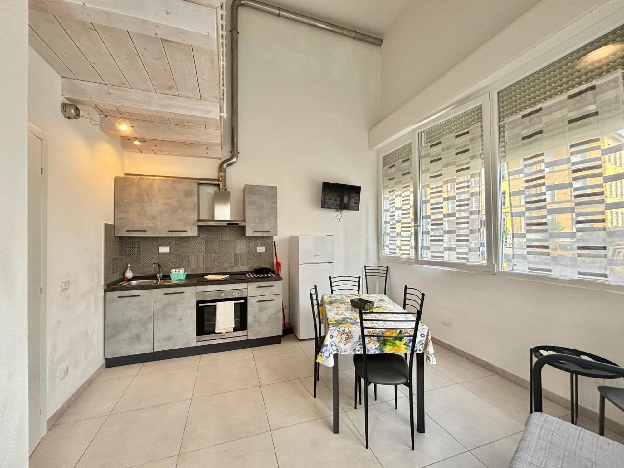 8 Lofts - - 1 Appartamento